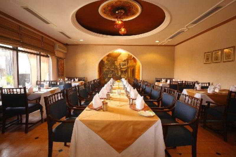 32Nd Milestone Hotel Gurgaon Faciliteter billede